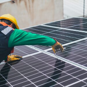 Energia solar atinge 35 gigawatts e supera R$ 170 bilhões em investimentos no País