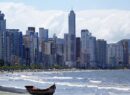 Investidores estrangeiros aproveitam desvalorização do real para abocanhar imóveis de luxo no Brasil